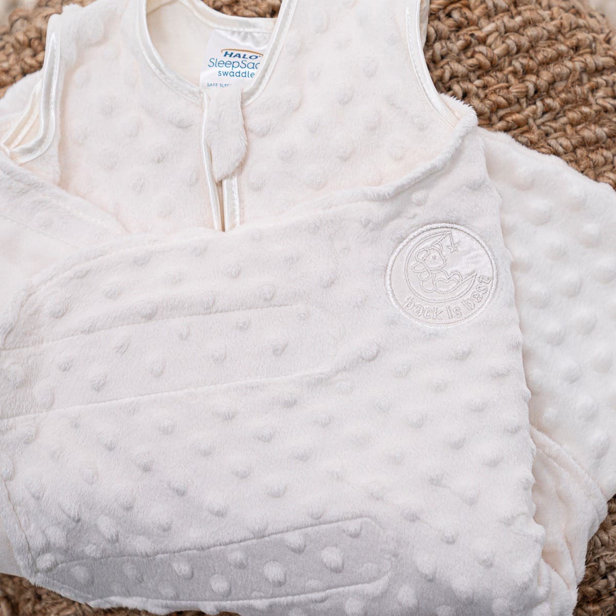 Swaddle Plushy Dot Velboa TOG 3.0 - Image 2
