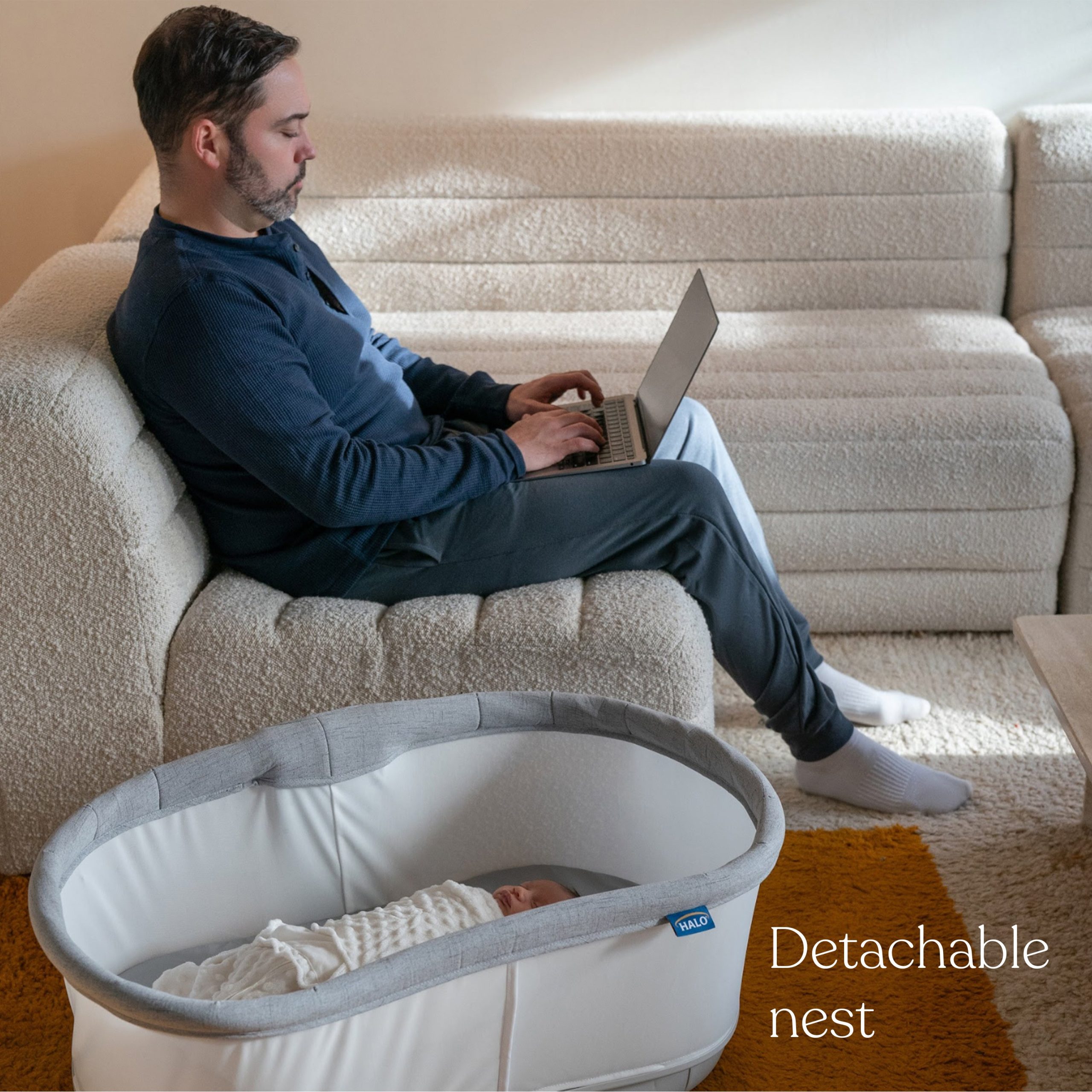 BassiNest® Connected Swivel Sleeper 3.0 - Smart Bassinet - Image 9