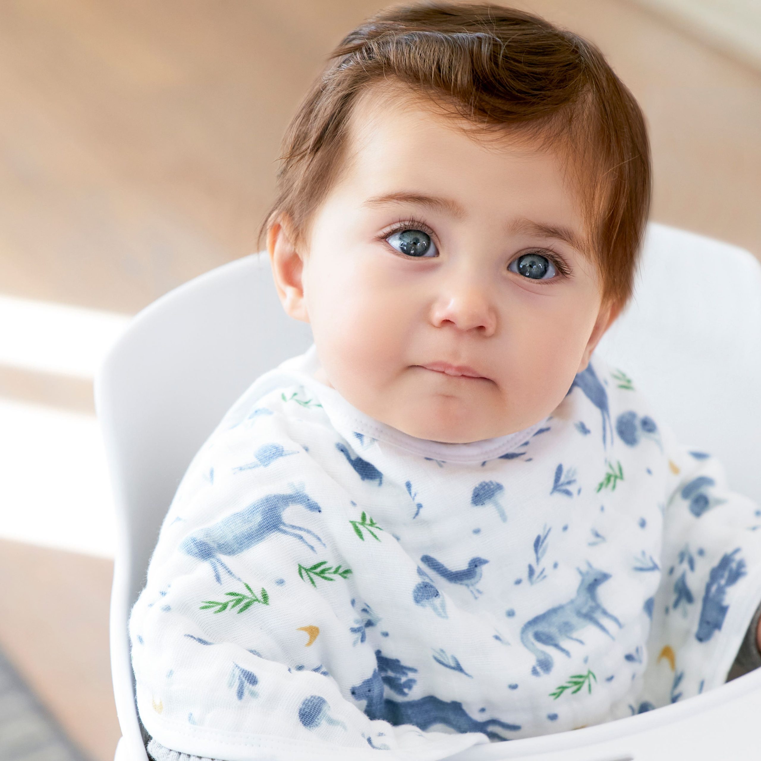 organic cotton muslin burpy bibs 2 pack - Image 3