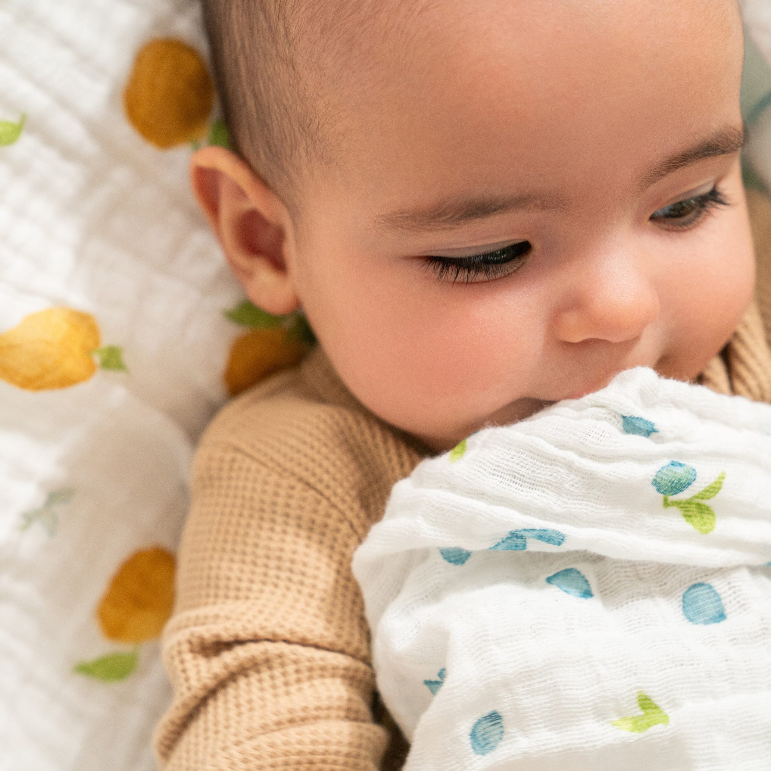 organic cotton muslin swaddle blanket 2 pack - Image 2