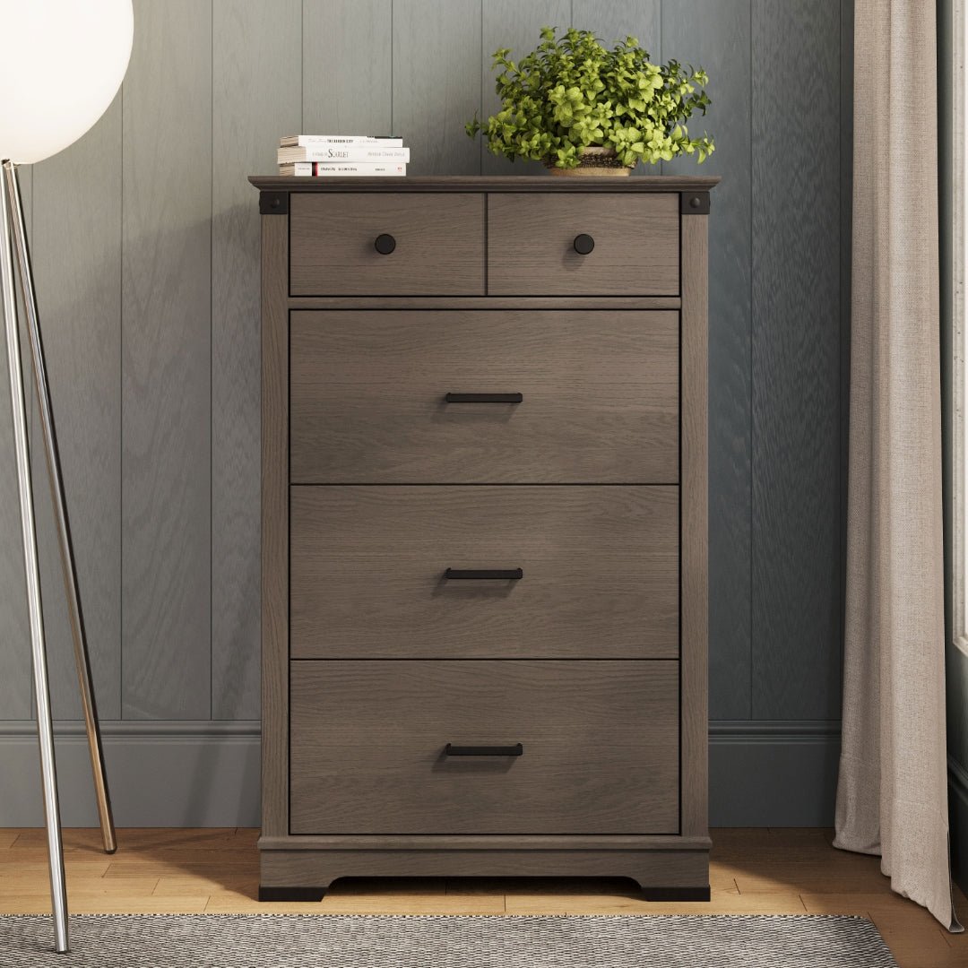 Redmond 3 Piece Nursery Set with Crib. Dresser and Chest - Image 8
