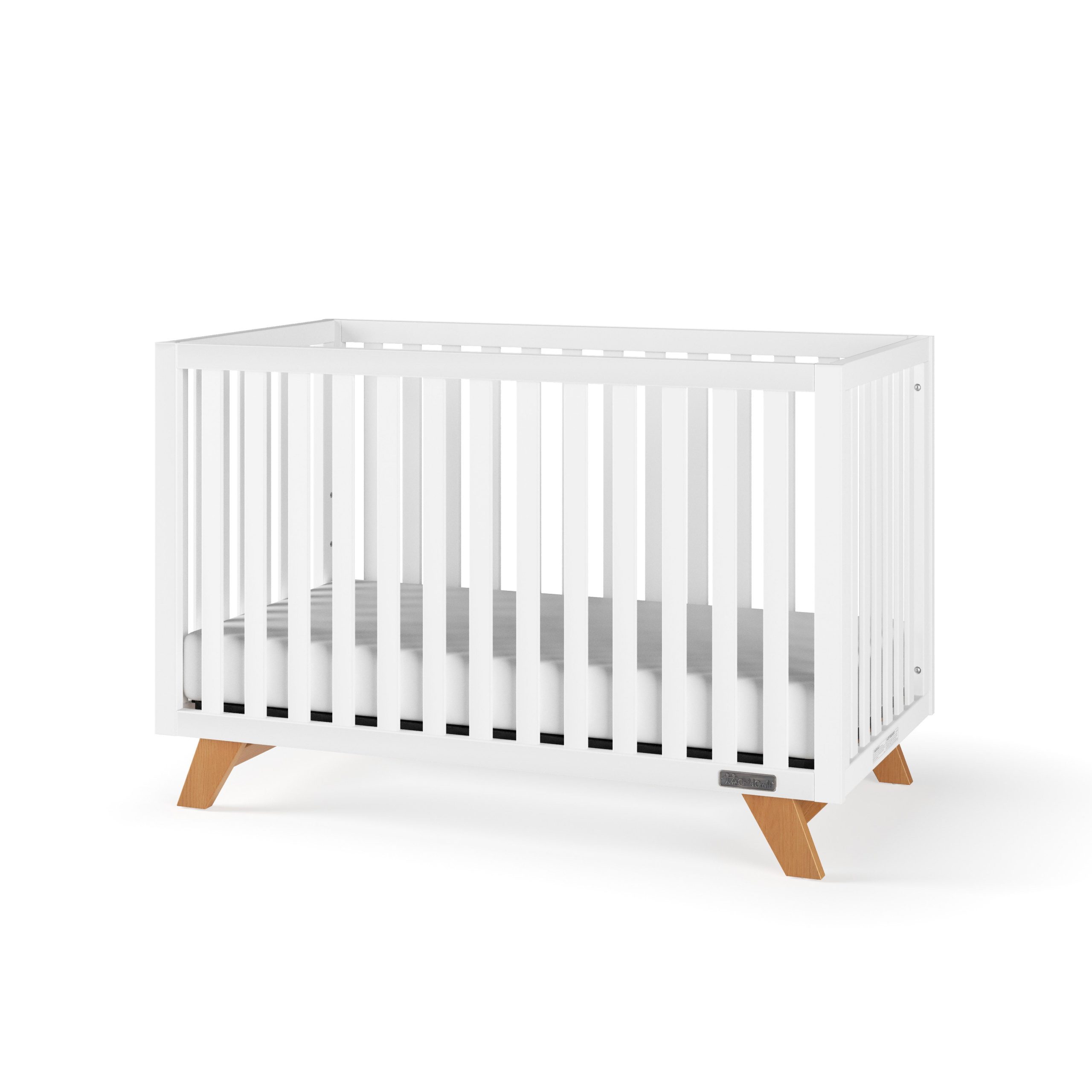 Soho 4-in-1 Convertible Crib. White/Natural