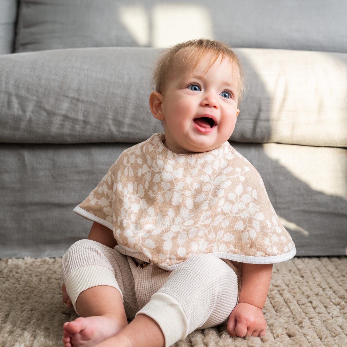 boutique silky soft burpy bib 2 pack - Image 2