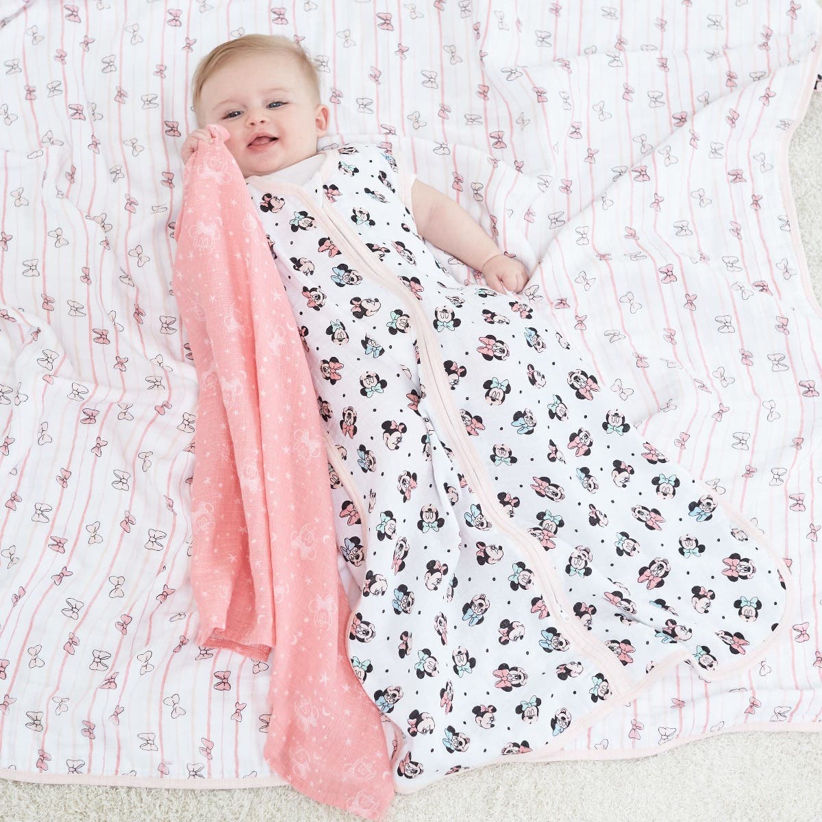 Disney™ essentials cotton muslin dream blanket - Image 2