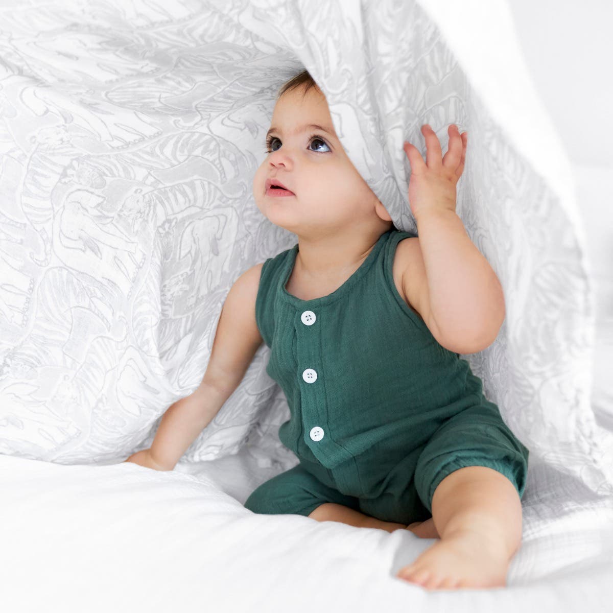 boutique silky soft swaddle blanket 3 pack - Image 3