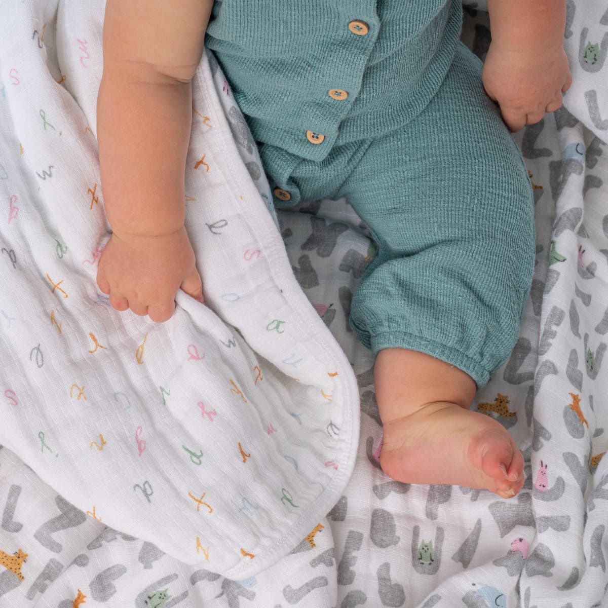 essentials cotton muslin dream blanket - Image 3