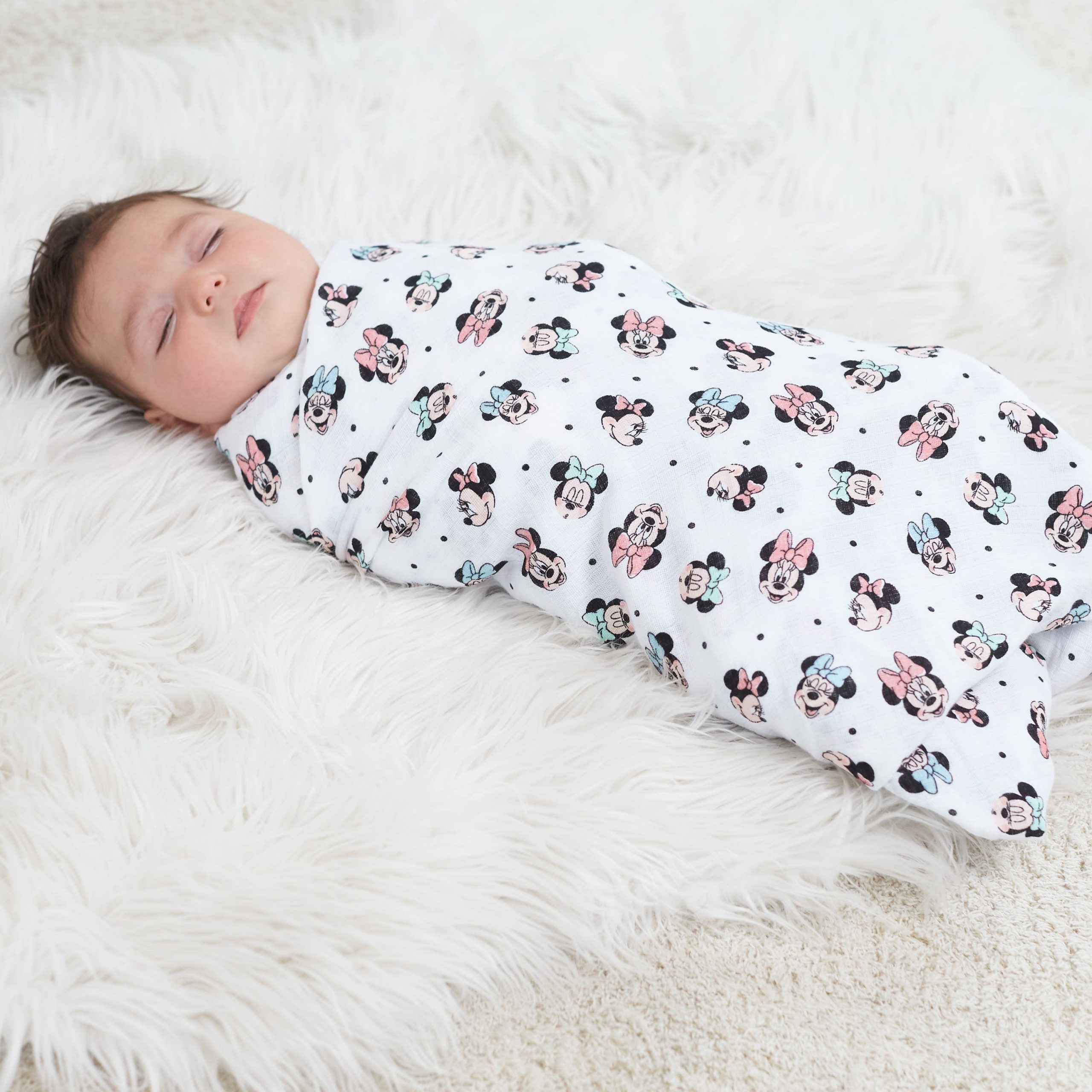 Disney™ essentials cotton muslin swaddle blanket 4 pack - Image 3
