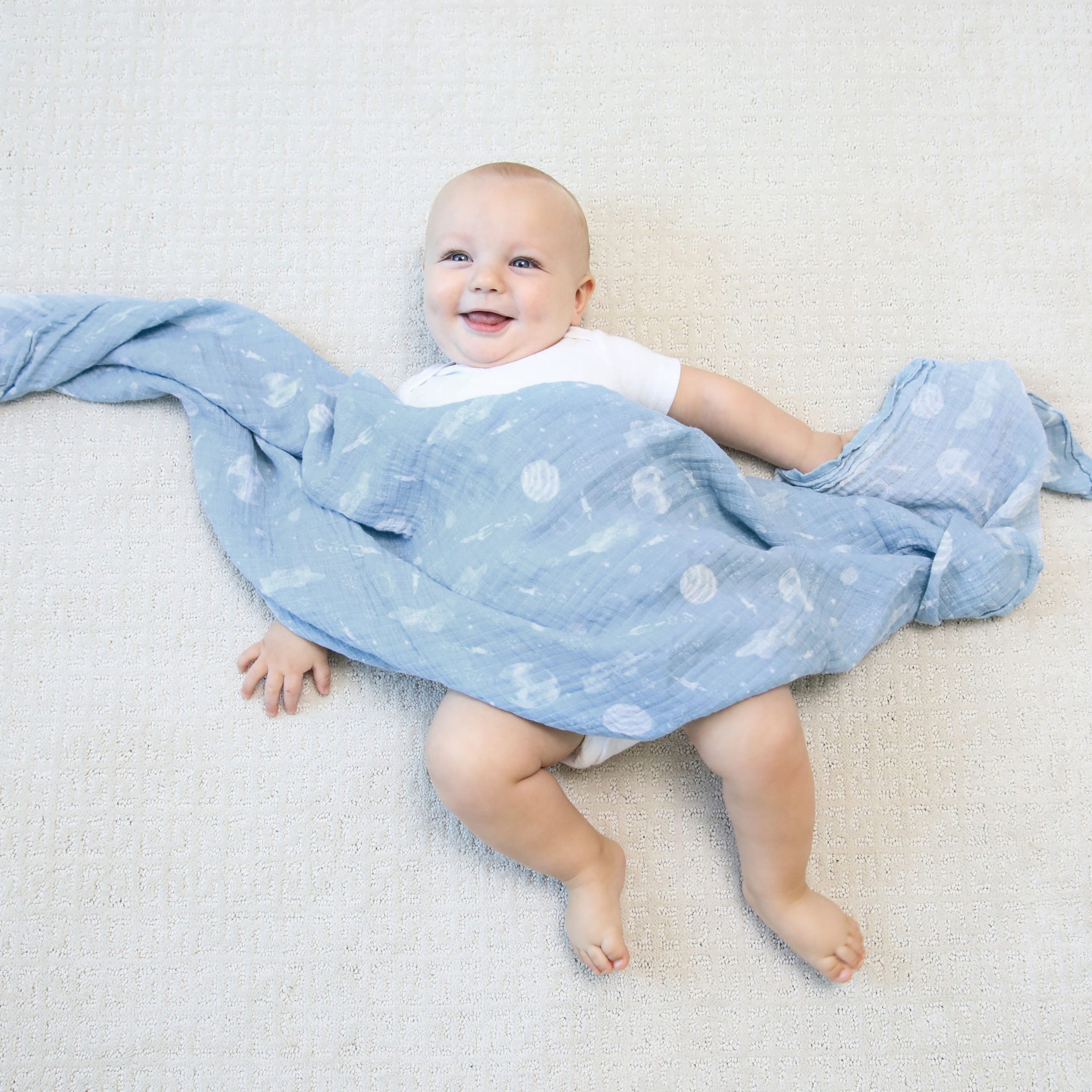 essentials cotton muslin swaddle blanket 4 pack - Image 2