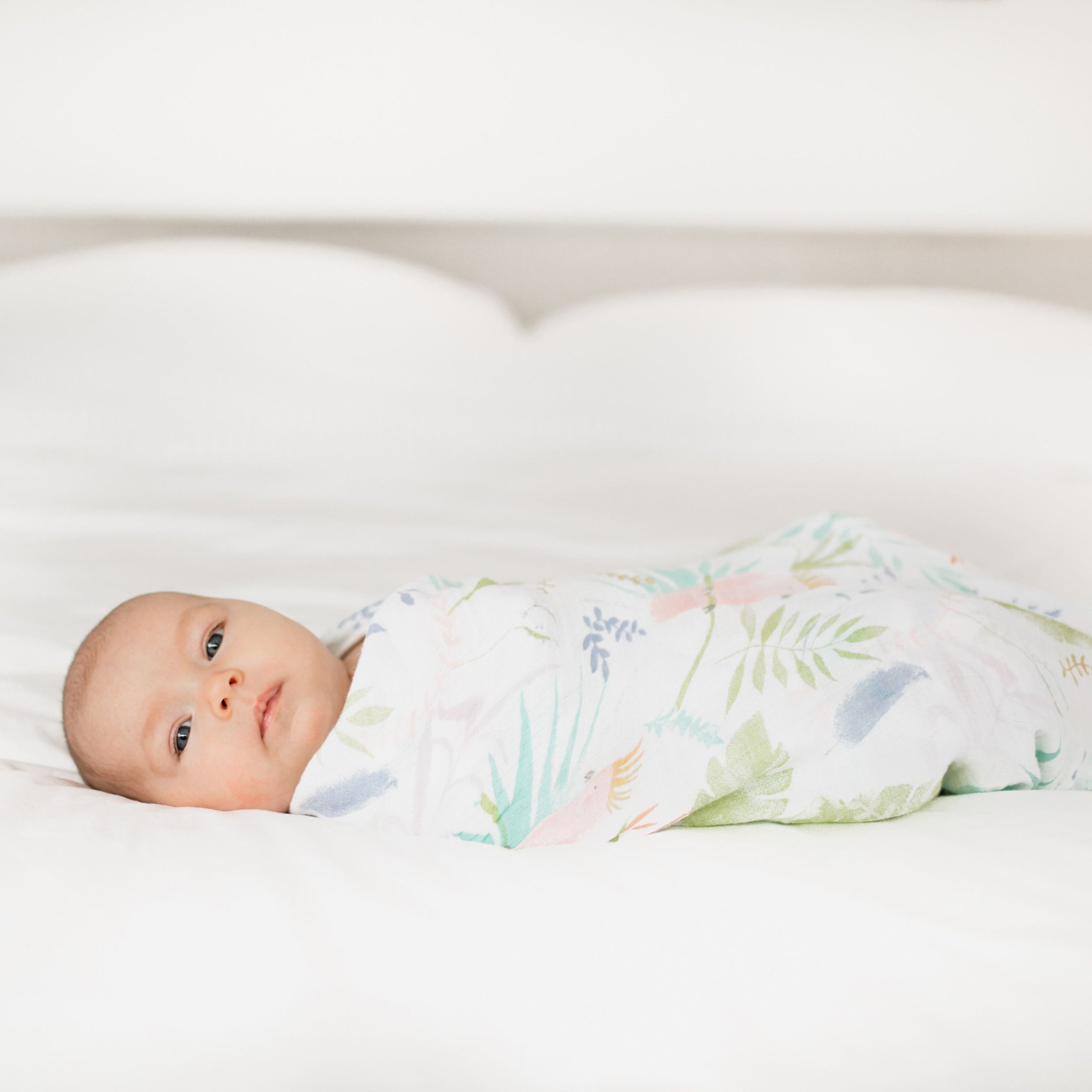 essentials cotton muslin swaddle blanket 4 pack - Image 4