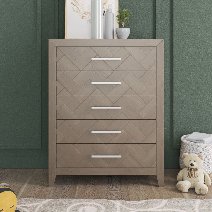 Kieran 3 Piece Nusery Set with Crib. Dresser and Chest - Image 8